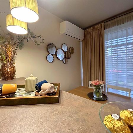 Thea Apartment ทิมิชัวรา ภายนอก รูปภาพ